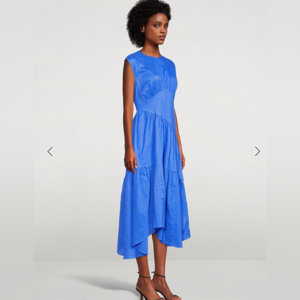 🌸Frame gathered seem light weight dress